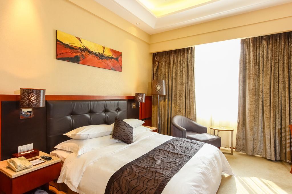 Cedar Hotel Yuzhu Luaran gambar